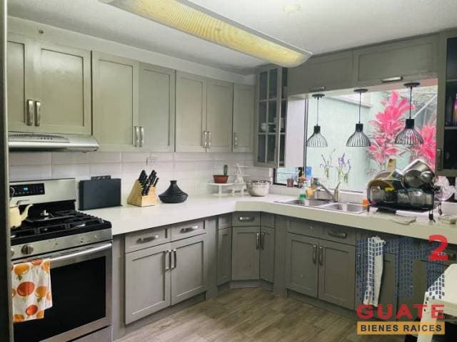 Casa de 435 m2 de construcción, en Venta Zona 15 — foto 2