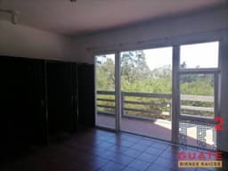 Casa de 400 m2 de construcción, en Renta, Carretera a El Salvador