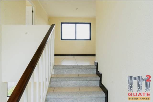 Casa de 147.3 m2 de construcción, en Venta, Zona 16 — foto 3