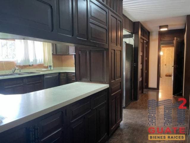 Casa de 680 m2 de construcción en Renta, Zona 14 — foto 9