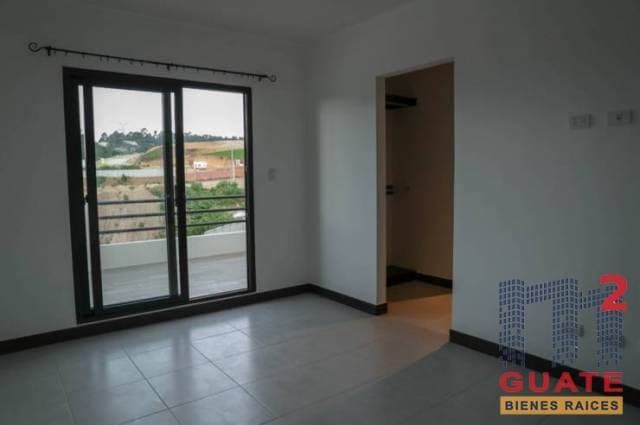 Casa de 166 m2 de construcción en Renta, Zona 16 — foto 3