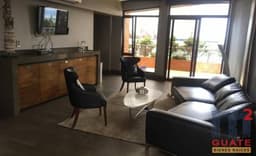 Apartamento de 200 m2 de construcción en Renta, Zona 14