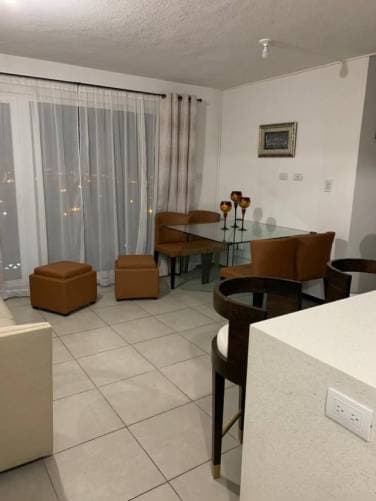 (+1) Apartamento Edificio Parque 11, Zona 11 — foto 1