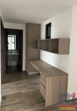 Apartamento de 123 m2 de construcción en Renta, Zona 15