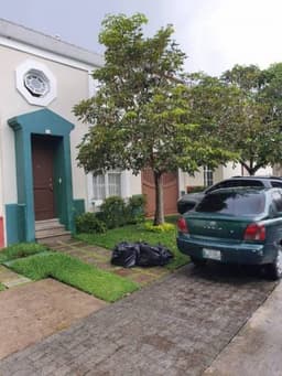 (+1) Casa Condominio San Agustín, Zona 4, Mixco