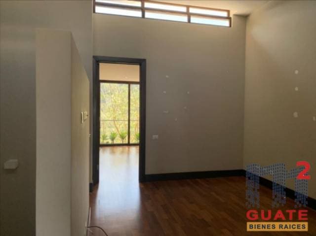 Casa de 314.27 m2 de construcción en Venta, Zona 16 — foto 11