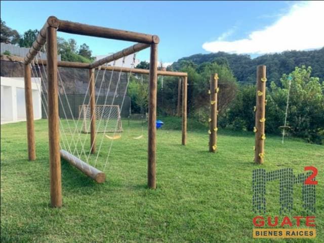 Casa de 340.43 m2 de construcción en Venta, Zona 16 — foto 14