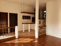 (+1) Casa Residenciales San Antonio, Fraijanes