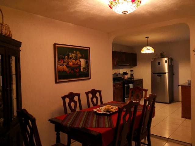 HERMOSA CASA EN VENTA Z.10 VILLA NUEVA — foto 11
