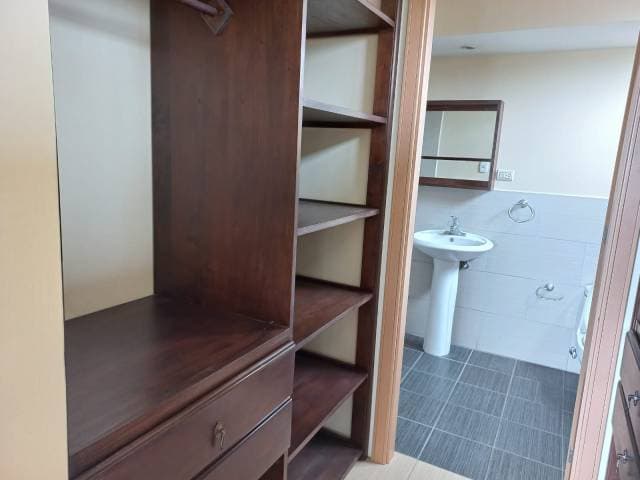 Alquilo Apartamento en Zona 14 — foto 7