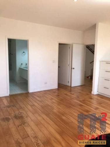 Casa de 255 m2 de construcción en Venta, Muxbal — foto 1