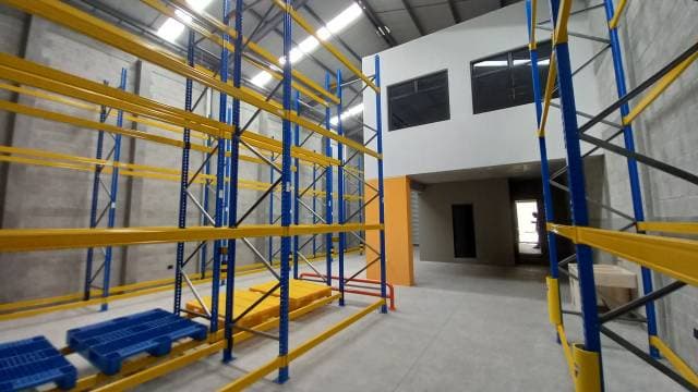 Bodega en renta en El Naranjo — foto 2
