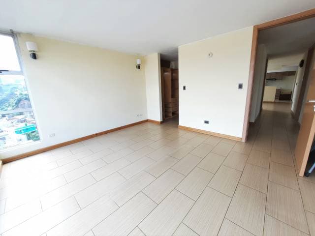 Alquilo Apartamento en Zona 14 — foto 11