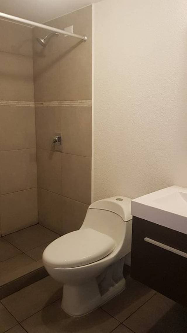 Vendo Apartamento en Mariscal, Zona 11 — foto 3