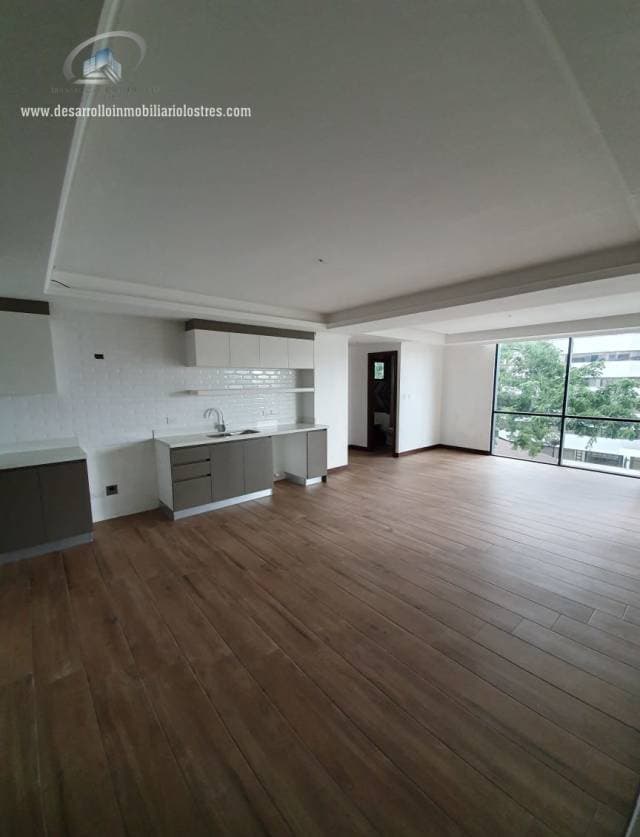 APARTAMENTO EN VENTA PARA INVERSION EN EDIFICIO IKONIA ZONA 14. — foto 4