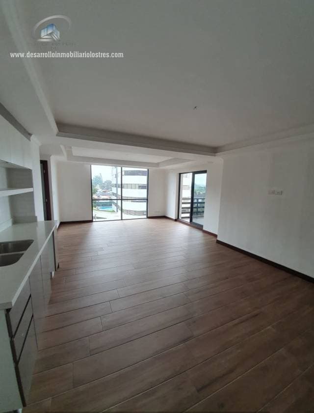 APARTAMENTO EN VENTA PARA INVERSION EN EDIFICIO IKONIA ZONA 14. — foto 7