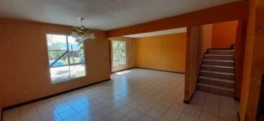 Casa en Renta Alamedas de Villa Flores — foto 1