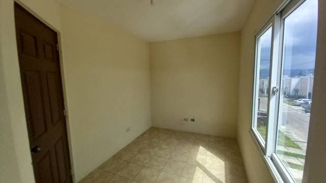 CASA EN VENTA EN VILLA NUEVA — foto 4