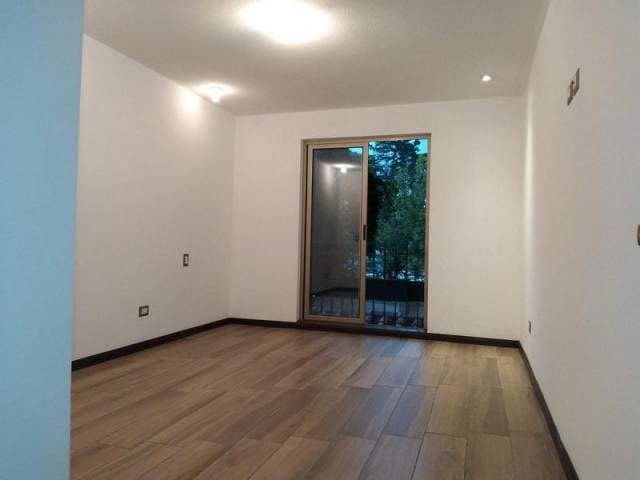 APARTAMENTO EN VENTA ZONA 15 — foto 9