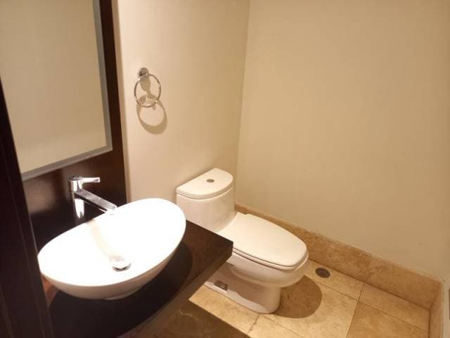 HERMOSO APARTAMENTO EN RENTA ZONA 14 — foto 10