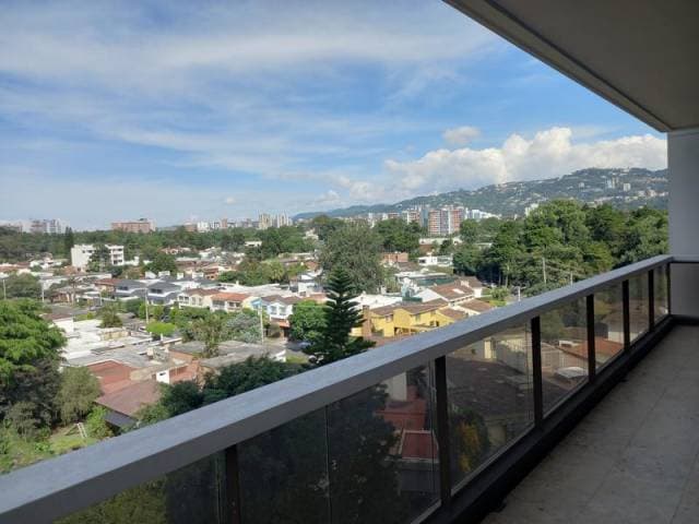 HERMOSO APARTAMENTO EN RENTA ZONA 14 — foto 13