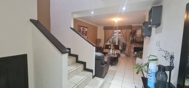 CASA EN VENTA EN SAN CRISTOBAL CERCA DE  PINARES — foto 2