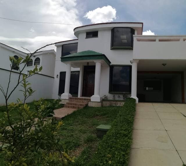 Casa en venta en Loma Real, San Cristóbal 1 — foto 1
