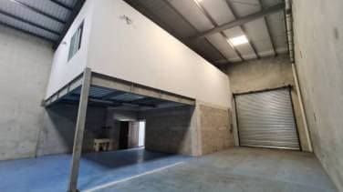 BODEGA EN RENTA EN ZONA 18 LA MODENA — foto 1