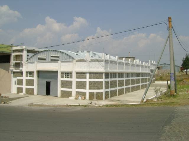 VENTA DIRECTA , Bodega Planes de Barcenas sector las nuves Villa Nueva — foto 2