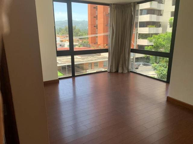 (+1) Apartamento Torre Condesa — foto 3