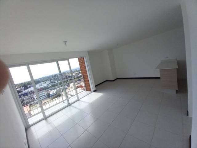 PENTHOUSE EN RENTA PARA ESTRENAR Z.7 GUATEMALA — foto 3