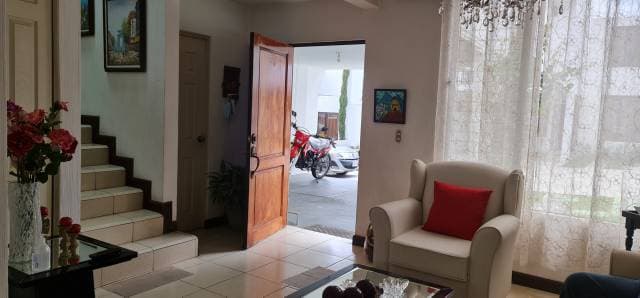 CASA EN VENTA EN SAN CRISTOBAL CERRO AZUL MIXCO — foto 3