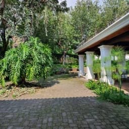 CASA DE LUJO CON PISCINA EN VENTA A 5 MIN. DE ANTIGUA