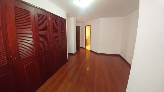 Zona 14 Alquilo Apartamento, Edificio Bellagio — foto 5