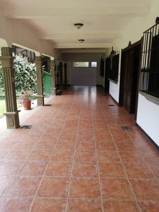 Rento Casa en San Bartolome Milpas Altas — foto 2