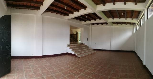Rento Casa en San Bartolome Milpas Altas — foto 3