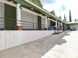 Local en Alquiler El Campanero Plaza, En Balcones