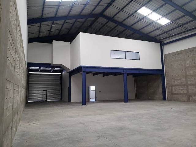Bodega en Renta Zona 4 de Mixco El Naranjo — foto 2