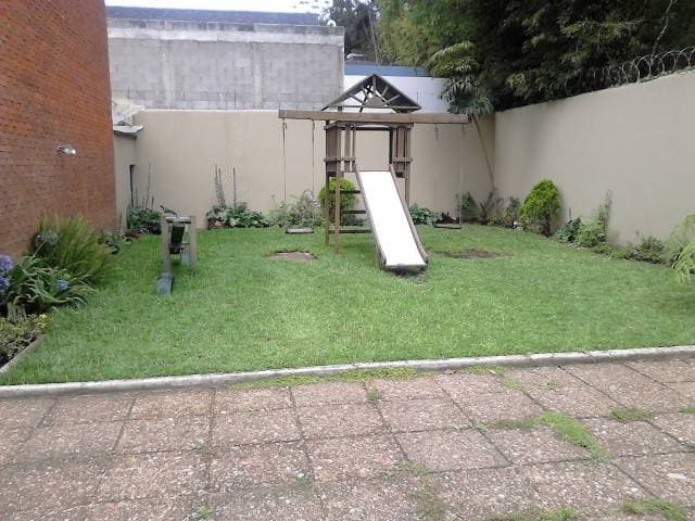 CITYMAX DIAMOND VENDE LINDA CASA EN FRAIJANES CARRETERA AL SALVADOR — foto 3