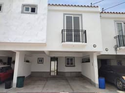 Casa en Venta Colonia Villas del Condado, Villa Nueva