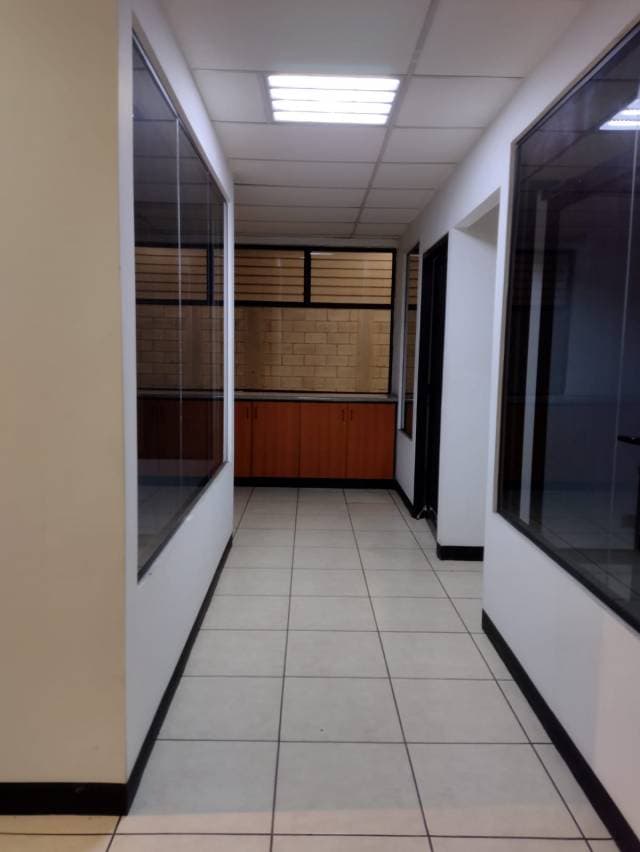 oficina para negocio, consultorio o bufete — foto 2