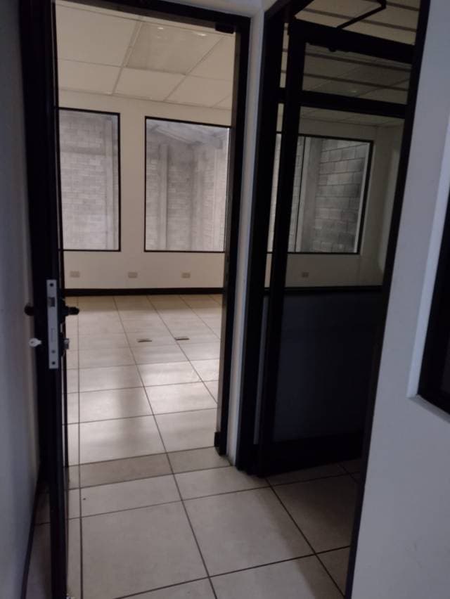 oficina para negocio, consultorio o bufete — foto 5
