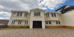 Casa en Venta en Arcos de Santa María Sacatepéquez