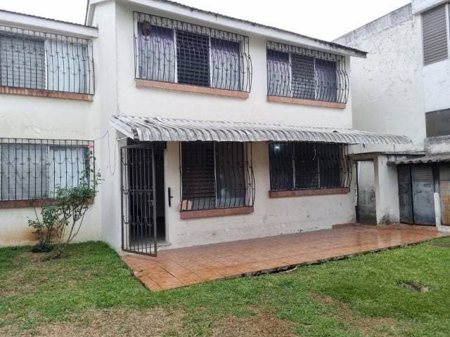 Casa en Venta Monte Maria III Zona 12 garita de control — foto 2