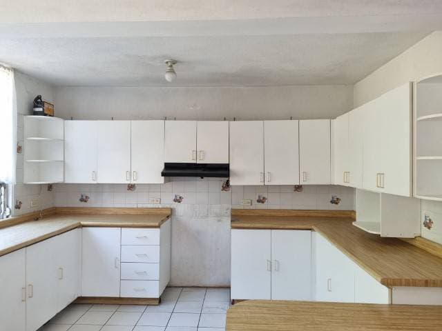 Casa para Oficinas en Renta en San Cristóbal Mixco — foto 4