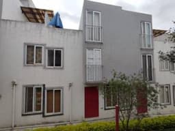 Casa en Venta y Renta Estilo Townhouse Zona 21 Ciudad