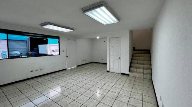 Ofibodega en Alquiler Zona 3 de Mixco, Mateo Flores — foto 2