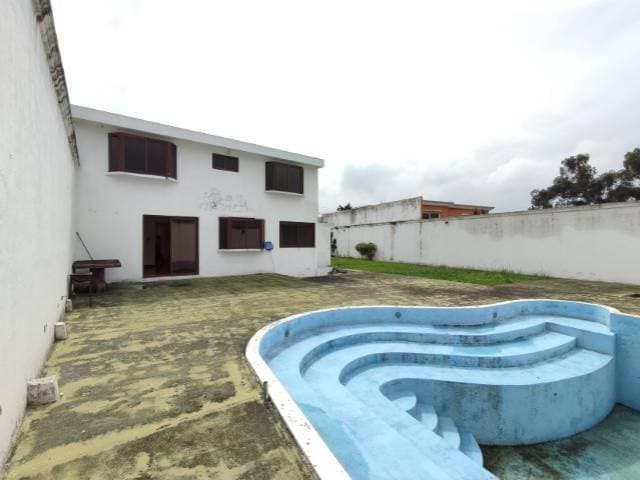 Casa en Venta Balcones de San Cristóbal, Guatemala — foto 2