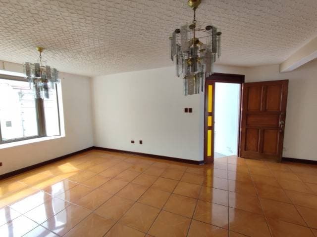 Casa en Venta Balcones de San Cristóbal, Guatemala — foto 3