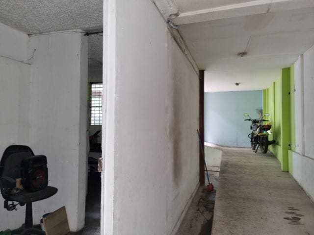 Local y Bodega en Renta cerca de Calzada Roosevelt — foto 3